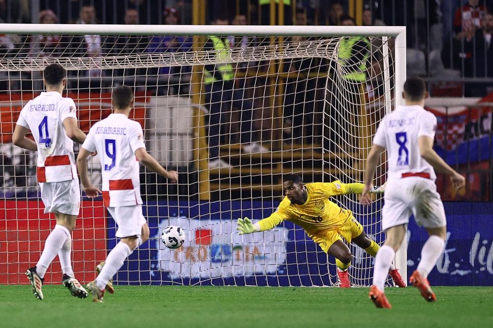 中超：北京国安主场2-1击败梅州客家